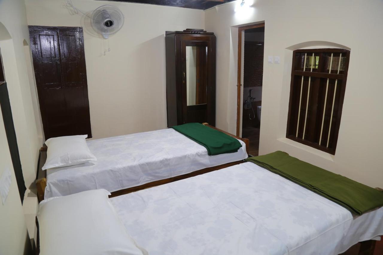 The Mana-Heritage Stay - Chengazhimattam Mana Kottayam Exterior photo